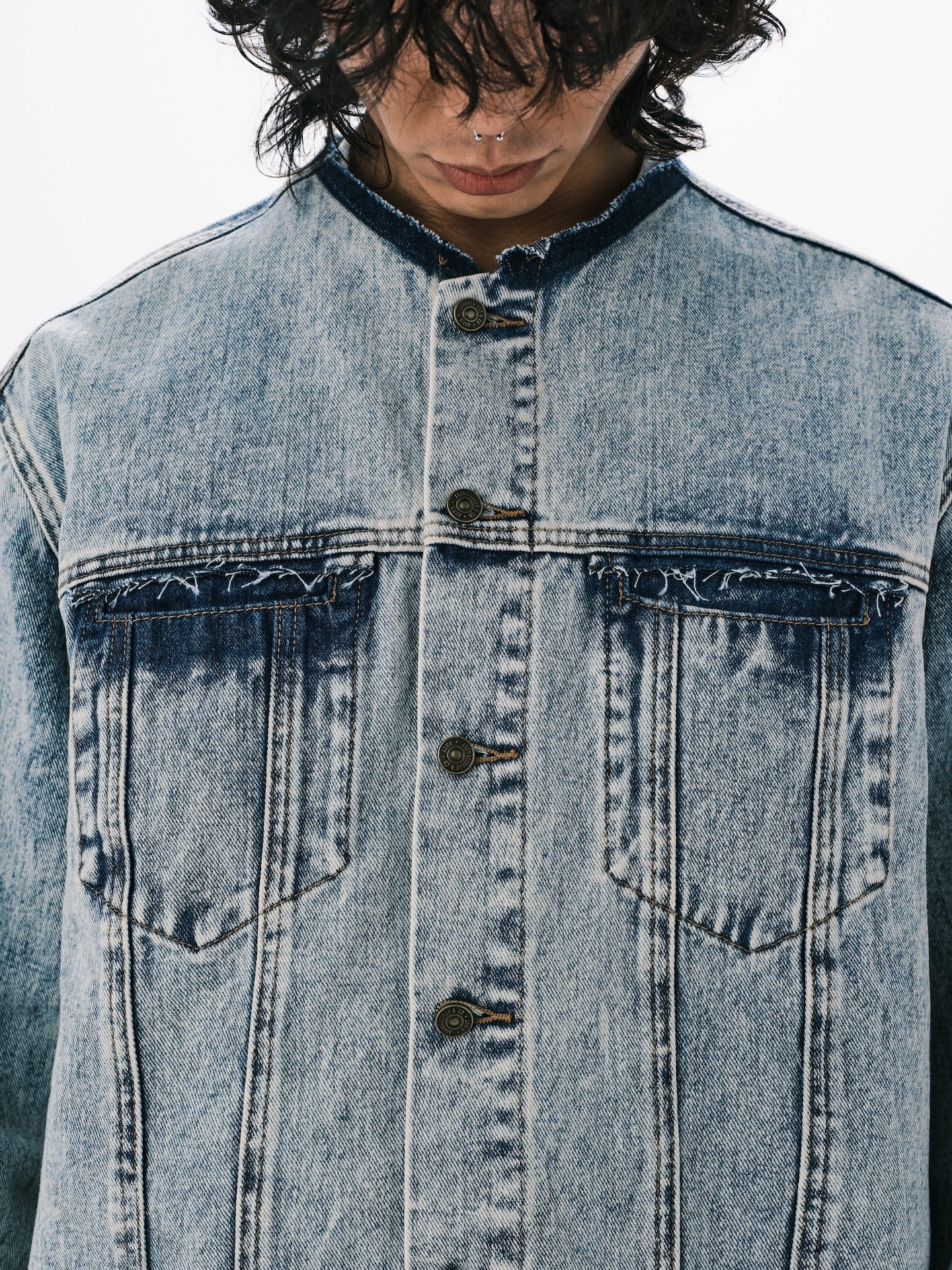 WASHED DENIM JACKET LIGHT BLUE